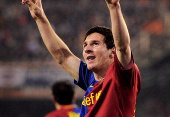 VALENCIA, SPAIN - APRIL 25: Lionel Messi of Barcelona celebrates after scoring Barcelona's first goal during the La Liga match between Valencia and Barcelona at the Mestalla stadium on April 25, 2009 in Valencia, Spain.  (Photo by Denis Doyle/Getty Images)