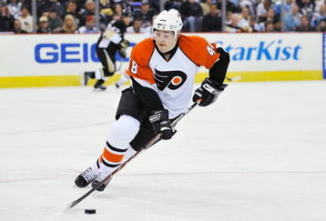 PITTSBURGH - APRIL 15:  Forward Danny Briere #48 of the Philadelphia Flyers skates with the puck against the Pittsburgh Penguins during game one of the 2009 Eastern Conference quarterfinals at Mellon Arena on April 15, 2009 in Pittsburgh, Pennsylvania.  (Photo by Jamie Sabau/Getty Images)