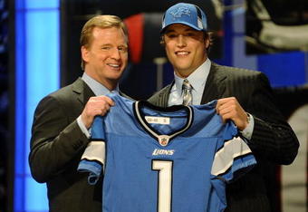 NEW YORK - APRIL 25:  NFL Commissioner Roger Goodell stands with Detroit Lions #1 draft pick Matthew Stafford at  Radio City Music Hall for the 2009 NFL Draft on April 25, 2009 in New York City  (Photo by Jeff Zelevansky/Getty Images)