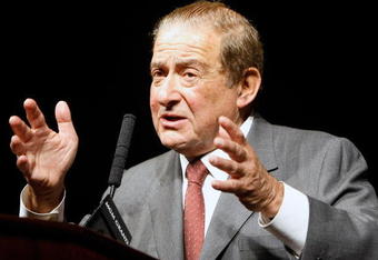 LAS VEGAS - DECEMBER 06:  Boxing promoter Bob Arum speaks at a news conference following Manny Pacquiao's victory over Oscar De La Hoya in their welterweight bout at the MGM Grand Garden Arena December 6, 2008 in Las Vegas, Nevada.  (Photo by Ethan Miller/Getty Images)