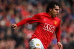 MANCHESTER, UNITED KINGDOM - MARCH 14:  Carlos Tevez of Manchester United in action during the Barclays Premier League match between Manchester United and Liverpool at Old Trafford on March 14, 2009 in Manchester, England.  (Photo by Laurence Griffiths/Getty Images)
