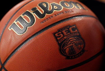TAMPA, FL - MARCH 13:  A referee holds a basketball during the game between the Kentucky Wildcats and the Louisiana State University Tigers during the second round of the SEC Men's Basketball Tournament on March 13, 2009 at The St. Pete Times Forum in Tampa, Florida.  (Photo by Chris Graythen/Getty Images)