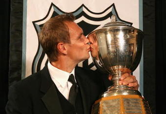 VANCOUVER, BC - JUNE 22:  Nicklas Lidstrom of the Detroit Red Wings poses with the Norris Trophy backstage at the the NHL TV Awards Show at the Westin Grand on June 22, 2006 in Vancouver, Canada.  (Photo by Jeff Vinnick/Getty Images)