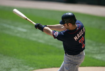 CHICAGO - JULY 8:  Joe Mauer #7 of the Minnesota Twins bats against the Chicago White Sox on July 8, 2007 at U.S. Cellular Field in Chicago, Illinois. The White Sox won 6-3. (Photo by Jonathan Daniel/Getty Images) 