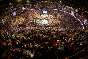 Ufcarena_feature