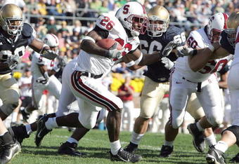 SOUTH BEND, IN - OCTOBER 07:  Anthony Kimble #26 of the Stanford Cardinal runswith the ball during the game against the Notre Dame Fighting Irish on October 7, 2006 at Notre Dame Stadium in South Bend, Indiana.  (Photo by Andy Lyons/Getty Images)
