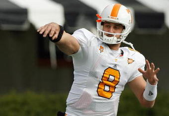 NASHVILLE, TN - NOVEMBER 22: Quarterback  Jonathan Crompton #8 of the Tennessee Volunteers warms up before the game against the Vanderbilt Commodores at Vanderbilt Stadium on November 22, 2008 in Nashville, North Carolina.  (Photo by Kevin C. Cox/Getty Images)