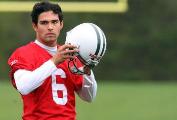 FLORHAM PARK, NJ - MAY 02:  Quarterback Mark Sanchez #6 of the New York Jets looks on during minicamp on May 2, 2009 at the Atlantic Health Jets Training Center in Florham Park, New Jersey.  (Photo by Jim McIsaac/Getty Images)