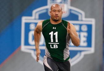 INDIANAPOLIS, IN - FEBRUARY 23:  Linebacker Marcus Freeman of Ohio State runs the 40 yard dash during the NFL Scouting Combine presented by Under Armour at Lucas Oil Stadium on February 23, 2009 in Indianapolis, Indiana. (Photo by Scott Boehm/Getty Images)