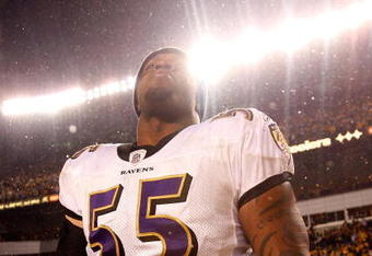 PITTSBURGH - JANUARY 18:  Terrell Suggs #55 of the Baltimore Ravens looks on dejected after their 23-14 loss against the Pittsburgh Steelers during the AFC Championship game on January 18, 2009 at Heinz Field in Pittsburgh, Pennsylvania.  (Photo by Streeter Lecka/Getty Images)