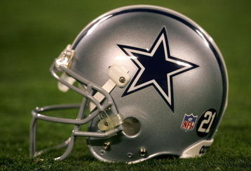 CHARLOTTE, NC - DECEMBER 22:  A helmet with a sticker in memory of the late Sean Taylor of the Washington Redskins sits on the field prior to the Dallas Cowboys versus Carolina Panthers game at Bank of America Stadium on December 22, 2007 in Charlotte, North Carolina.  (Photo by Streeter Lecka/Getty Images)