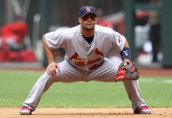 PHOENIX - APRIL 15:  Infielder lbert Pujols #5 of the St. Louis Cardinals in action during the game against the Arizona Diamondbacks at Chase Field on April 15, 2009 in Phoenix, Arizona. The Cardinals defeated the Diamondbacks 12-7.  (Photo by Christian Petersen/Getty Images)