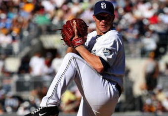 SAN DIEGO - APRIL 06:  Pitcher Jake Peavy #44 of the San Diego Padres throws a pitch against the Los Angeles Dodgers on April 6, 2009 at Petco Park in San Diego, California.  The Dodgers won 4-1.  (Photo by Stephen Dunn/Getty Images)