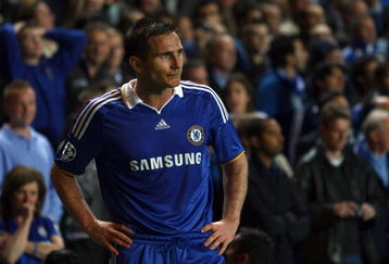 LONDON, ENGLAND - MAY 06:  Frank Lampard of Chelsea reacts during the UEFA Champions League Semi Final Second Leg match between Chelsea and Barcelona at Stamford Bridge on May 6, 2009 in London, England.  (Photo by Clive Rose/Getty Images)