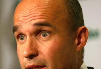 PITTSBURGH - OCTOBER 05:  Jim Balsillie Chairman and Co-CEO of Research In Motion and new owner of the Pittsburgh Penguins speaks in a press conference announcing the  purchase of the team after the first period at Mellon Arena on October 5, 2006 in Pittsburgh, Pennsylvania.  (Photo by Harry How/Getty Images)
