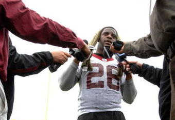 ASHBURN, VA - MAY 1:  Clinton Portis #26 of the Washington Redskins talks to the media after minicamp on May 1, 2009 at Redskins Park in Ashurn, Virginia.   (Photo by Mitchell Layton/Getty Images)