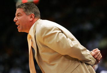 BIRMINGHAM, AL - MARCH 23:  Coach Bruce Pearl of the Tennessee Volunteers yells instructions to his team during the second round of the East Regional as part of the 2008 NCAA Men's Basketball Tournament at the Birmingham-Jefferson Civic Center on March 23, 2008 in Birmingham, Alabama.  (Photo by Dave Martin/Getty Images)    