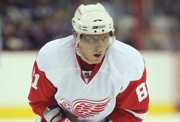 COLUMBUS, OHIO - APRIL 23:  Marian Hossa #81 of the Detroit Red Wings waits for a faceoff against the Columbus Blue Jackets during Game Four of the Western Conference Quarterfinals of the 2009 Stanley Cup Playoffs on April 23, 2009 at the Nationwide Arena in Columbus, Ohio. The Red Wings defeated the Blue Jackets 6-5 on a late goal by Johan Franzen to eliminate the Blue Jackets 4 games to 0. (Photo by Claus Andersen/Getty Images