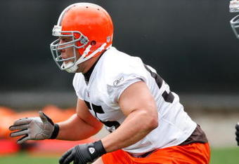 BEREA, OH - MAY 02:  Alex Mack #55 of the Cleveland Browns runs through a drill during rookie mini camp at the Cleveland Browns Training and Administrative Complex on May 2, 2009 in Berea, Ohio.  (Photo by Gregory Shamus/Getty Images)