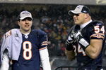 Chicago Bears quarterback Rex Grossman and linebacker Brian Urlacher during the NFC Championship game at Soldier Field in Chicago, Illinois on January 21, 2007.  (Photo by Al Messerschmidt/Getty Images)