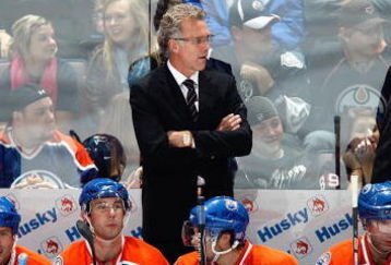 EDMONTON - OCTOBER 12:  Head coach Craig MacTavish of the Edmonton Oilers watches the action during the game against the Colorado Avalanche on October 12, 2008 at Rexall Place in Edmonton, Alberta, Canada.  (Photo by Dale MacMillan/Getty Images)
