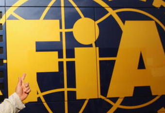NORTHAMPTON, UNITED KINGDOM - JULY 04:  Former F1 World Champion and President of the British Racing Drivers Club Damon Hill, is seen outside the FIA motorhome following practice for the British Formula One Grand Prix at Silverstone on July 4, 2008 in Northampton, England.  (Photo by Mark Thompson/Getty Images)