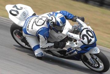 Suzuki2_feature