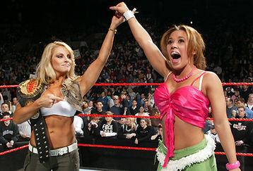 Mickie_james2_feature