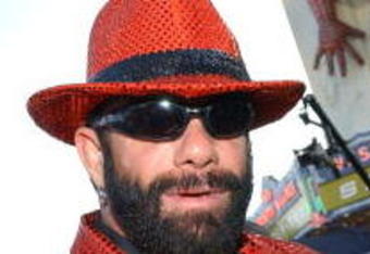 404521 18: Pro-wrestelr Randy 'Macho Man' Savage arrives at the premiere of the film 'Spider-Man' April 29, 2002 in Los Angeles, CA. (Photo by Vince Bucci/Getty Images)