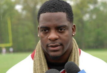 ASHBURN, VA - MAY 1:  Clinton Portis #26 of the Washington Redskins talks to the media after minicamp on May 1, 2009 at Redskins Park in Ashurn, Virginia.   (Photo by Mitchell Layton/Getty Images)