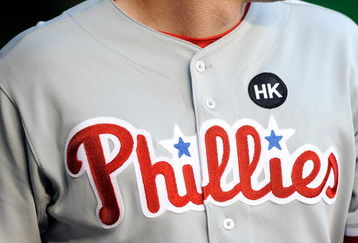 WASHINGTON - APRIL 16:  The Philadelphia Phillies wear a patch on their uniform to honor broadcaster Harry Kalas during the game against the Washington Nationals at Nationals Park on April 16, 2009 in Washington, DC.  (Photo by Greg Fiume/Getty Images)