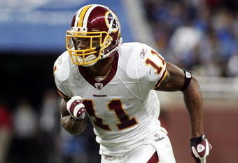 DETROIT - OCTOBER 26:  Devin Thomas #11 of the Washington Redskins runs downfield during the game against the Detroit Lions on October 26, 2008 at Ford Field in Detroit, Michigan.  (Photo by Domenic Centofanti/Getty Images)