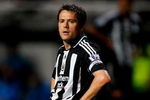 NEWCASTLE, UNITED KINGDOM - APRIL 27:  Michael Owen of Newcastle looks on after a miss during the Premier League  match between Newcastle United and Portsmouth at St James' Park on April 27, 2009 in Newcastle Upon Tyne, England.  (Photo by Stu Forster/Getty Images)