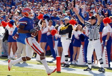 GAINESVILLE, FL - NOVEMBER 22:  Percy Harvin #1 of the Florida Gators scores a touchdown during the game against the Citadel Bulldogs at Ben Hill Griffin Stadium on November 22, 2008 in Gainesville, Florida.  (Photo by Sam Greenwood/Getty Images)