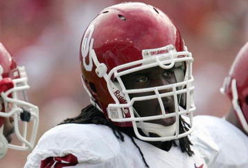 DALLAS - OCTOBER 6: Duke Robinson #72 of the Oklahoma Sooners looks on during the game against the Texas Longhorns at the Cotton Bowl October 6, 2007 in Dallas, Texas. (Photo by Ronald Martinez/Getty Images) 