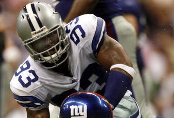IRVING, TX - SEPTEMBER 9:  Anthony Spencer #93 of the New York Giants sacks Eli Manning #10 of the Dallas Cowboys at Texas Stadium September 9, 2007 in Irving, Texas.  (Photo by Layne Murdoch/Getty Images)