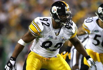 TAMPA, FL - FEBRUARY 01:  Linebacker James Harrison #92 of the Pittsburgh Steelers lines up on defense against the Arizona Cardinals during Super Bowl XLIII on February 1, 2009 at Raymond James Stadium in Tampa, Florida. Steelers won 27-23. (Photo by Al Bello/Getty Images)