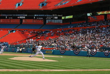 MIAMI - APRIL 06:  Starting pitcher Ricky Nolasco #47 of the Florida Marlins throws the first pitch of the game against the Washington Nationals on opening day at Dolphin Stadium on April 6, 2009 in Miami, Florida.  (Photo by Doug Benc/Getty Images)