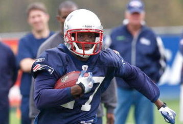 FOXBOROUGH - MAY 2: Darius Butler #27 participates in a drill during the New England Patriots Minicamp at Gillette Stadium May 2, 2009 in Foxborough, Massachusetts. (Photo by Jim Rogash/Getty Images)