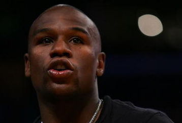 LOS ANGELES, CA - JUNE 12:  Former boxer Floyd Mayweather Jr. attends Game Four of the 2008 NBA Finals between the Los Angeles Lakers and the Boston Celtics on June 12, 2008 at Staples Center in Los Angeles, California. NOTE TO USER: User expressly acknowledges and agrees that, by downloading and/or using this Photograph, user is consenting to the terms and conditions of the Getty Images License Agreement.  (Photo by Lisa Blumenfeld/Getty Images)