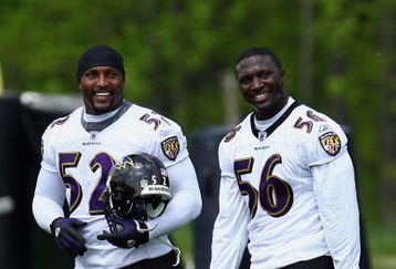 OWINGS MILLS, MARYLAND - MAY 8: Linebackers Ray Lewis #52 and Tavares Gooden #56 of the Baltimore Ravens seen during minicamp at the practice facility on May 8, 2009 in Owings Mills, Maryland. (Photo by Ned Dishman/Getty Images)