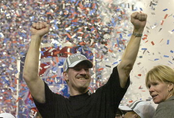 Steelers head coach Bill Cowher celebrates after the Steelers won Super Bowl XL between the Pittsburgh Steelers and Seattle Seahawks at Ford Field in Detroit, Michigan on February 5, 2006.  (Photo by Al Messerschmidt/Getty Images)