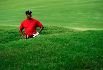 PONTE VEDRA BEACH, FL - MAY 10: Tiger Woods looks on during the final round of THE PLAYERS Championship on THE PLAYERS Stadium Course at TPC Sawgrass on May 10, 2009 in Ponte Vedra Beach, Florida.  (Photo by Sam Greenwood/Getty Images)