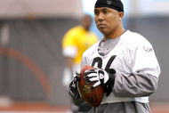 PITTSBURGH - MAY 01: Hines Ward #86 of the Pittsburgh Steelers watches the wide receivers during rookie training camp at the Pittsburgh Steelers Practice Facility on May 1, 2009 in Pittsburgh, Pennsylvania. (Photo by Joe Sargent/Getty Images)