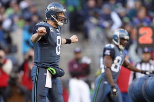 SEATTLE - NOVEMBER 23:  Quarterback Matt Hasselbeck #8 the Seattle Seahawks calls the play during the game against the Washington Redskins on November 23, 2008 at Qwest Field in Seattle, Washington. (Photo by Otto Greule Jr/Getty Images)