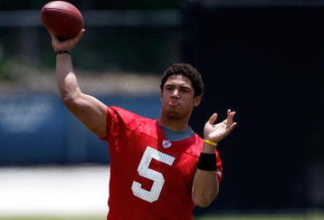 TAMPA, FL - MAY 01:  Quarterback Josh Freeman #5 of the Tampa Bay Buccaneers throws a pass during the Buccaneers Rookie Minicamp at One Buccaneer Place on May 1, 2009 in Tampa, Florida.  (Photo by J. Meric/Getty Images)