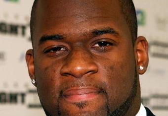 PHOENIX - MARCH 28:  NFL player Vince Young  arrives at Muhammad Ali's Celebrity Fight Night XV held at the JW Marriott Desert Ridge Resort & Spa on March 28, 2009 in Phoenix, Arizona.  (Photo by Michael Buckner/Getty Images for Celebrity Fight Night)