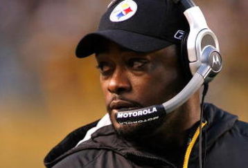 PITTSBURGH - NOVEMBER 09: Mike Tomlin, head coach  of the Pittsburgh Steelers walks the sideline against the Indianapolis Colts  on November 9, 2008 at Heinz Field in Pittsburgh, Pennsylvania. The Colts won 24-20. (Photo by Rick Stewart/Getty Images)