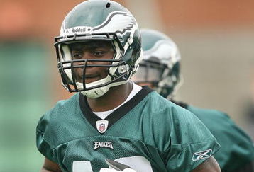 PHILADELPHIA - MAY 1: Wide receiver Jeremy Maclin #18 of the Philadelphia Eagles runs during minicamp practice at the NovaCare Complex on May 1, 2009 in Philadelphia, Pennsylvania. (Photo by Hunter Martin/Getty Images)