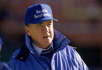 KANSAS CITY, MO - NOVEMBER 20:  Head coach Chuck Knox of the Seattle Seahawks watches the NFL game against the Kansas City Chiefs at Arrowhead Stadium on November 20, 1988 in Kansas City, Missouri.  The Chiefs defeated the Seahawks 27-24.  (Photo by Jonathan Daniel/Getty Images) 